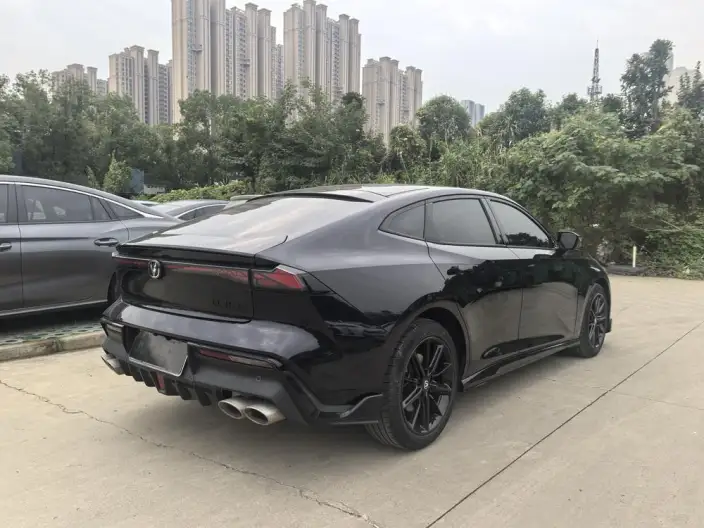 Changan UNI-V 2023 Model 2.0T Leading speed Edition – фото 6