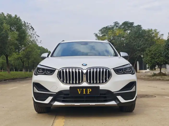 BMW X1 2022 Model sDrive20Li Fashion Model – фото 2