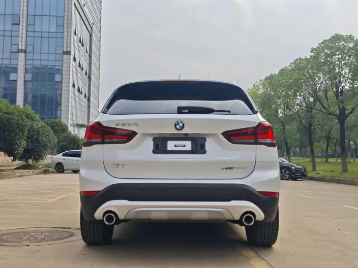 BMW X1 2022 Model sDrive20Li Fashion Model – фото 5
