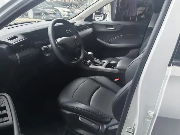 Roewe i5 2026 Model 1.5L CVT Deluxe Edition – фото 10