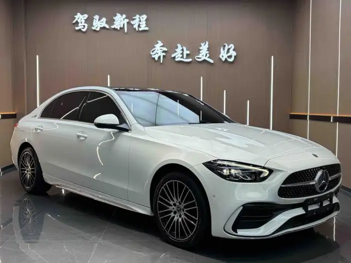 Mercedes-Benz C-Class 2023 Model C 260 L Sports Edition – фото 3