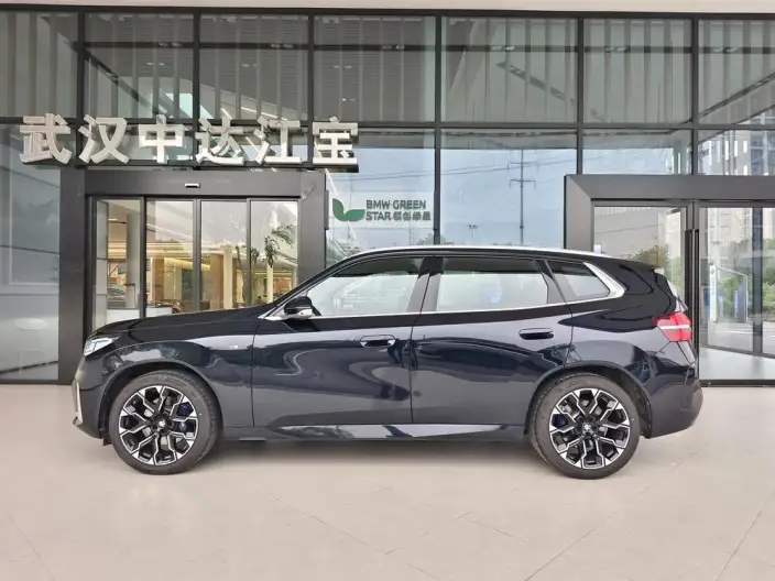 BMW X3 2025 Model xDrive30L Exclusive Model M Sports Set – фото 3