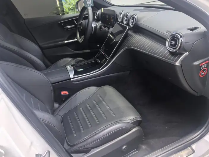 Mercedes-Benz C-Class 2024 Model C 260 L Sports Edition – фото 8