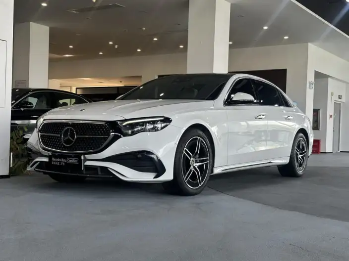 Mercedes-Benz E-Class 2024 Model E 260 L Sports sedan – фото 1