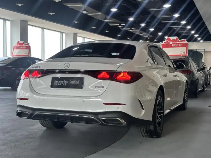 Mercedes-Benz E-Class 2024 Model E 260 L Sports sedan – фото 6