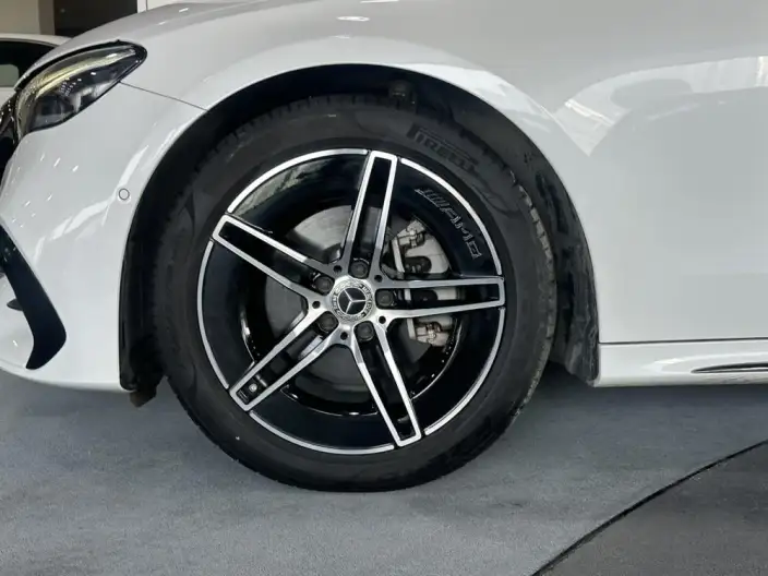 Mercedes-Benz E-Class 2024 Model E 260 L Sports sedan – фото 9