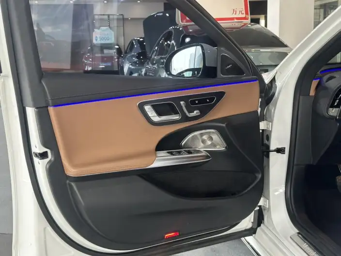 Mercedes-Benz E-Class 2024 Model E 260 L Sports sedan – фото 10