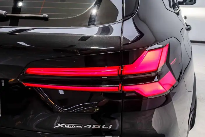 BMW X5 2023 Model xDrive40Li M Sports Night Set – фото 8