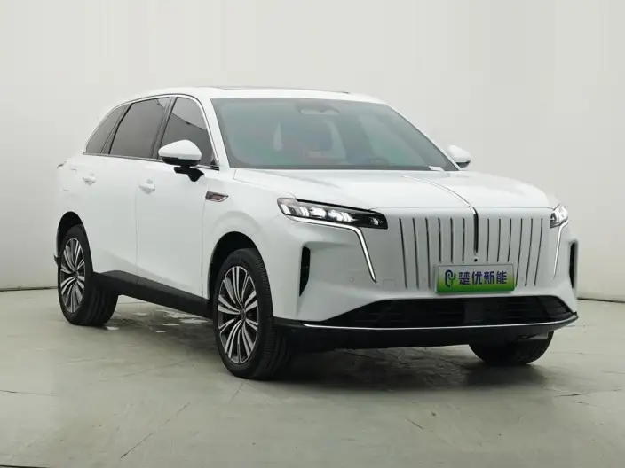 HONGQI HS6 PHEV 2026 Model 240 Smart Hybrid Edition