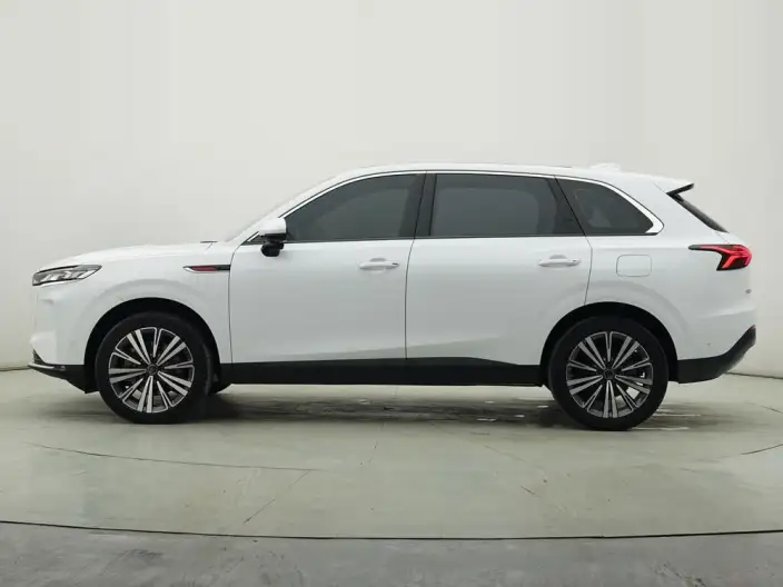 HONGQI HS6 PHEV 2026 Model 240 Smart Hybrid Edition