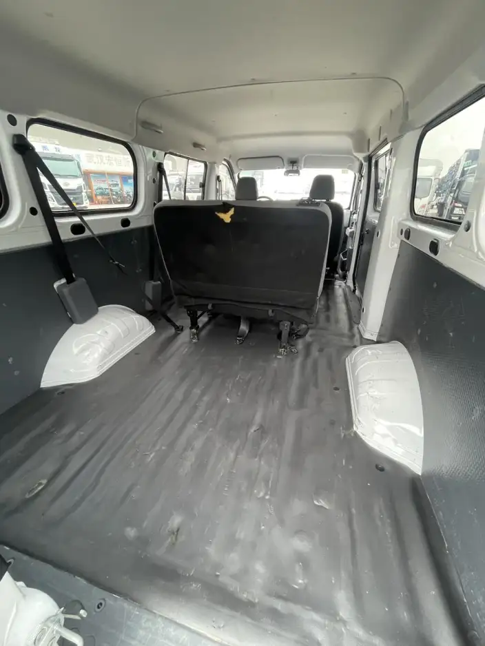 Wuling Yangguang 2024 Model 300km Comfort Model Passenger car Edition 75kW – фото 6