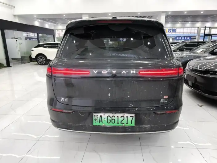 Voyah Taishan P HEV 2026 Model Max+ Edition – фото 5