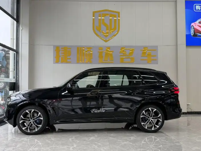 BMW X5 2026 Model Facelift xDrive40Li M Sports Night Set – фото 4