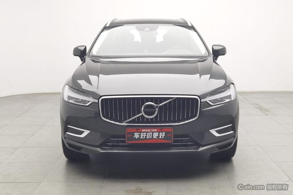Volvo XC60 2020 T5 AWD Smart Luxury – фото 2