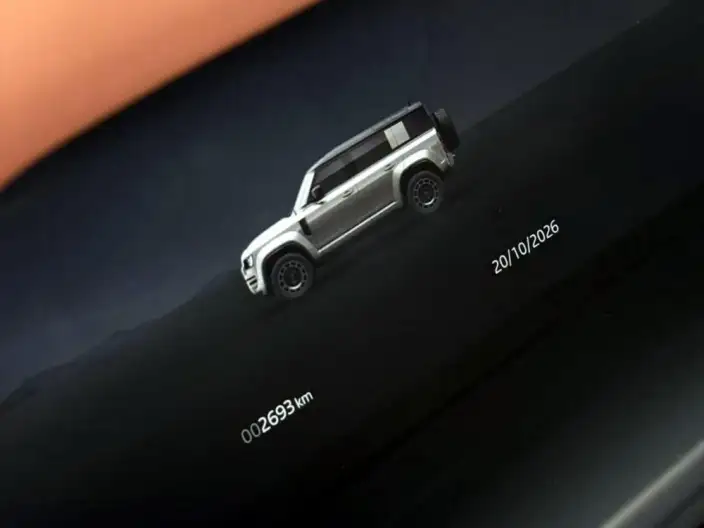 Land Rover Defender 2026 Model 110 4.4T V8 OCTA BLACK