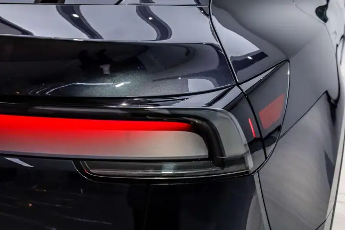 Model Y 2025 Model Rear-wheel drive version – фото 7