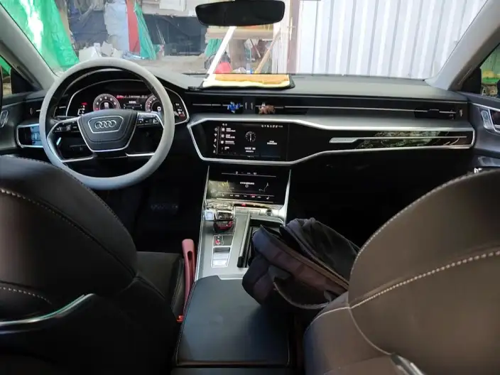 Audi A7 L 2024 Model 45 TFSI quattro Luxury Model – фото 5
