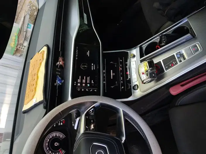 Audi A7 L 2024 Model 45 TFSI quattro Luxury Model – фото 8
