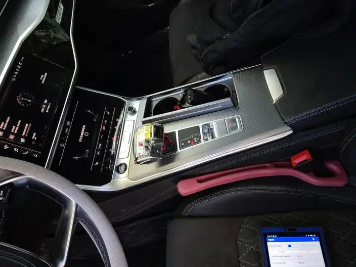 Audi A7 L 2024 Model 45 TFSI quattro Luxury Model – фото 9
