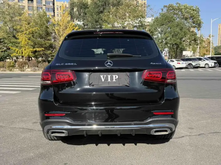 Mercedes-Benz GLC 2022 Model Facelift GLC 300 L 4MATIC Dynamic Model Collector Edition – фото 6