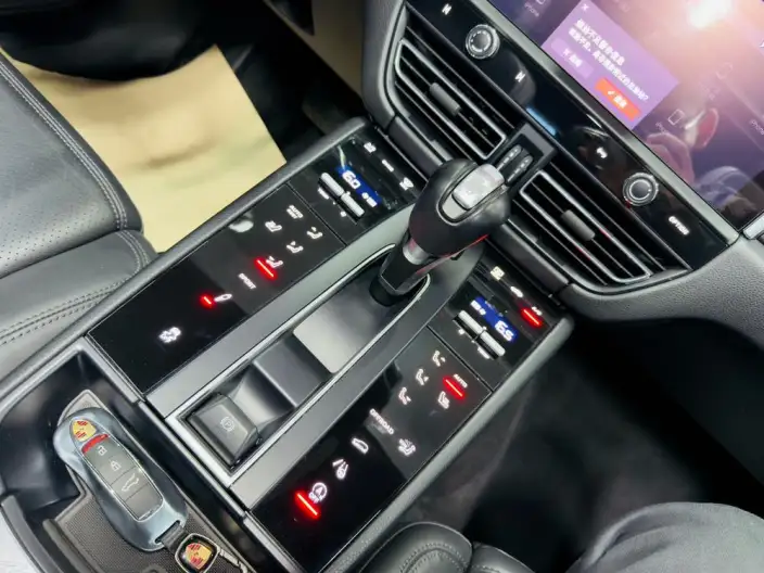 Macan 2023 Model Macan 2.0T – фото 8