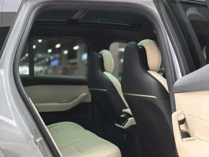 NIO ES6 2024 Model 75kWh – фото 9