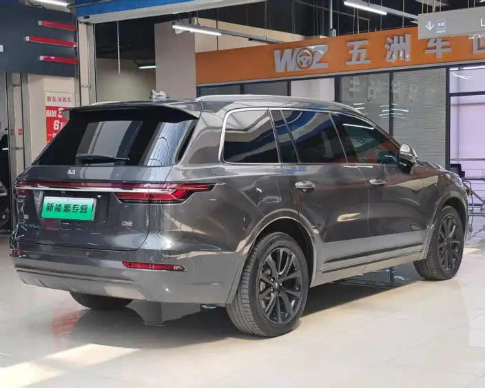Li Auto ONE 2021 Model Extended Range 6 seat Edition – фото 6