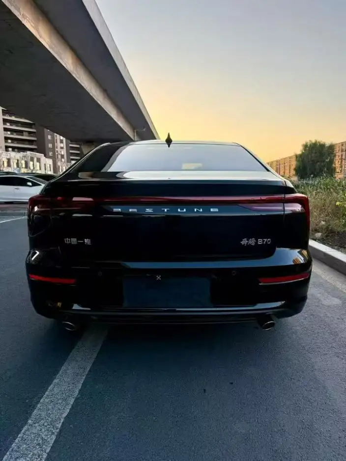 BESTUNE B70 2023 Model Third generation 1.5T Automatic Changxiang Edition Model – фото 5