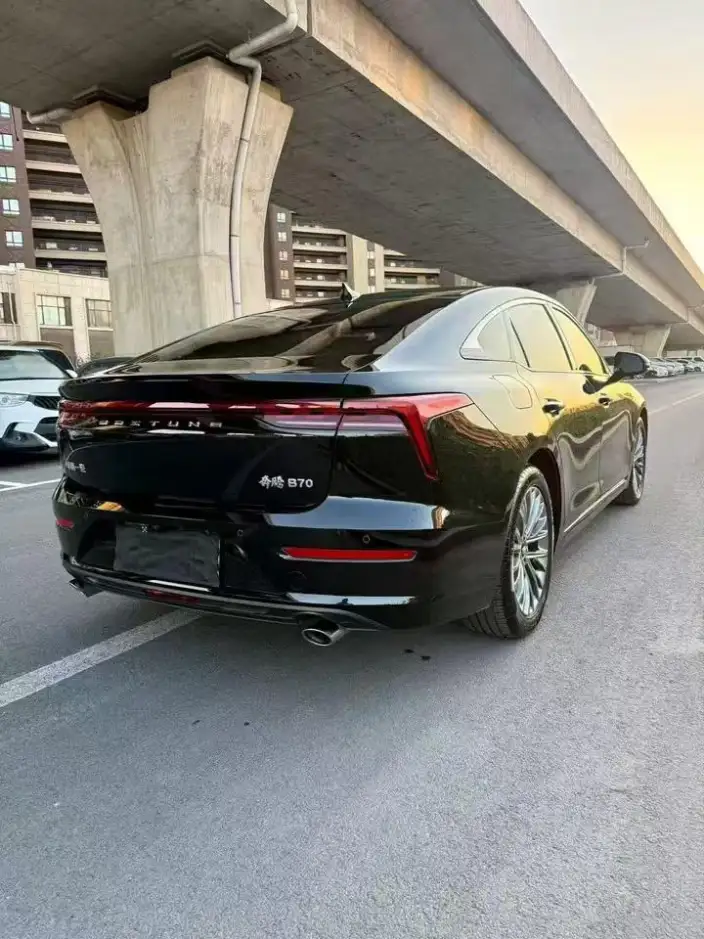 BESTUNE B70 2023 Model Third generation 1.5T Automatic Changxiang Edition Model – фото 6