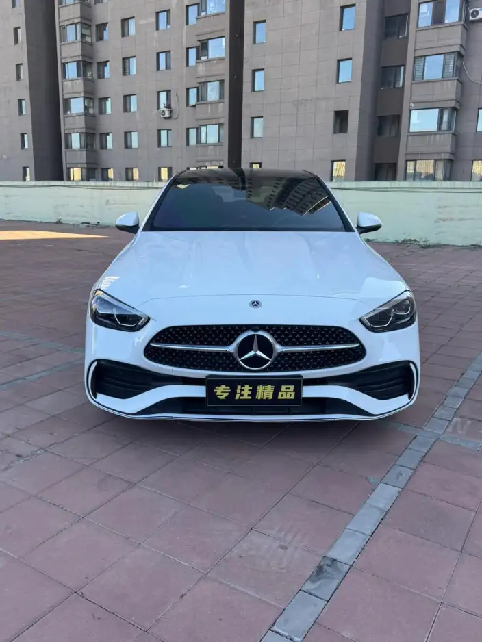 Mercedes-Benz C-Class 2023 Model C 260 L Sports Edition – фото 2