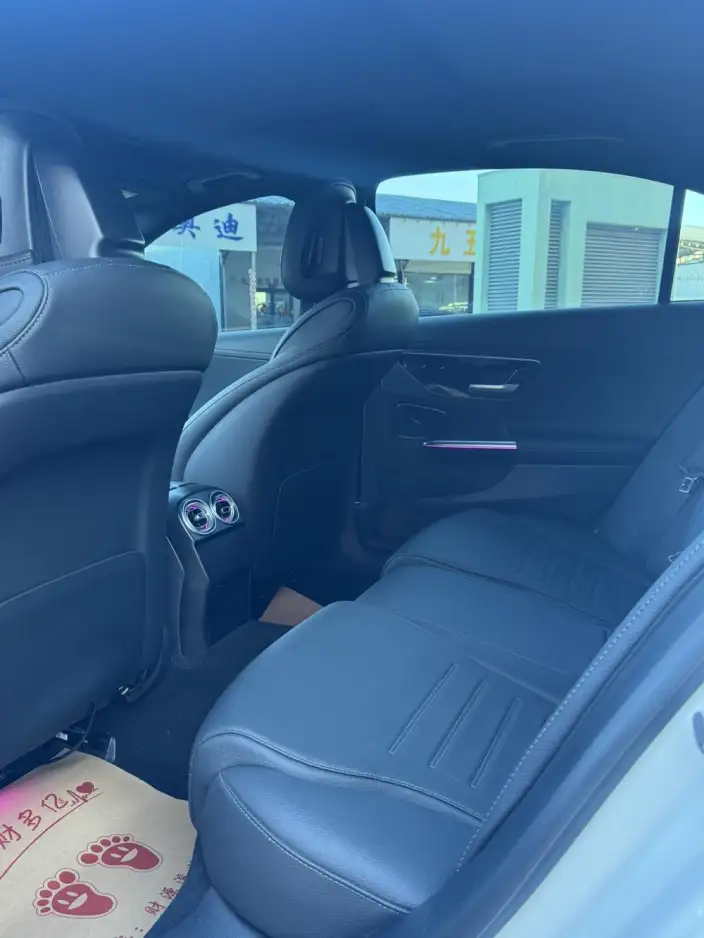 Mercedes-Benz C-Class 2023 Model C 260 L Sports Edition – фото 7