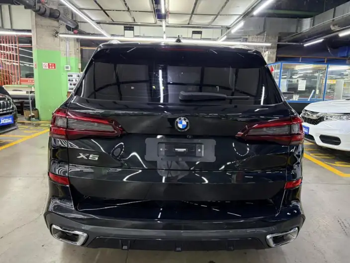 BMW X5 2022 Model Facelift xDrive 40Li Exclusive Model M Sports Set – фото 5