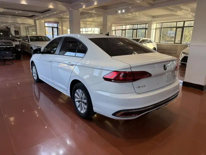 Volkswagen Bora 2023 Model 1.5L Automatic Smooth Ride Limited edition – фото 4