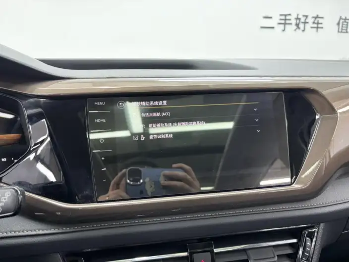 Volkswagen Tharu 2022 Model 280TSI 2WD Deluxe Edition – фото 8