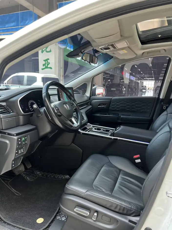 Honda Elysion 2022 Model 2.0L Hybrid Deluxe Edition – фото 8