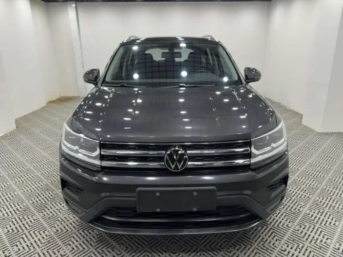 Volkswagen Tharu 2022 Model 280TSI 2WD Deluxe Edition – фото 2