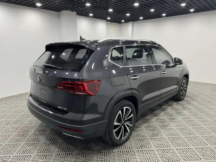 Volkswagen Tharu 2022 Model 280TSI 2WD Deluxe Edition – фото 6