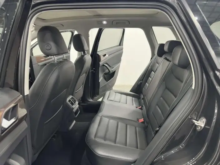 Volkswagen Tharu 2022 Model 280TSI 2WD Deluxe Edition – фото 9