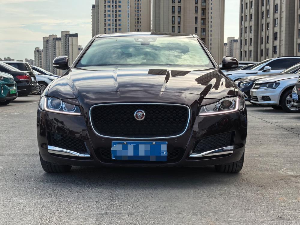 Jaguar XFL Модель 2020 года 2.0T P200 2WD Elite Edition – фото 2