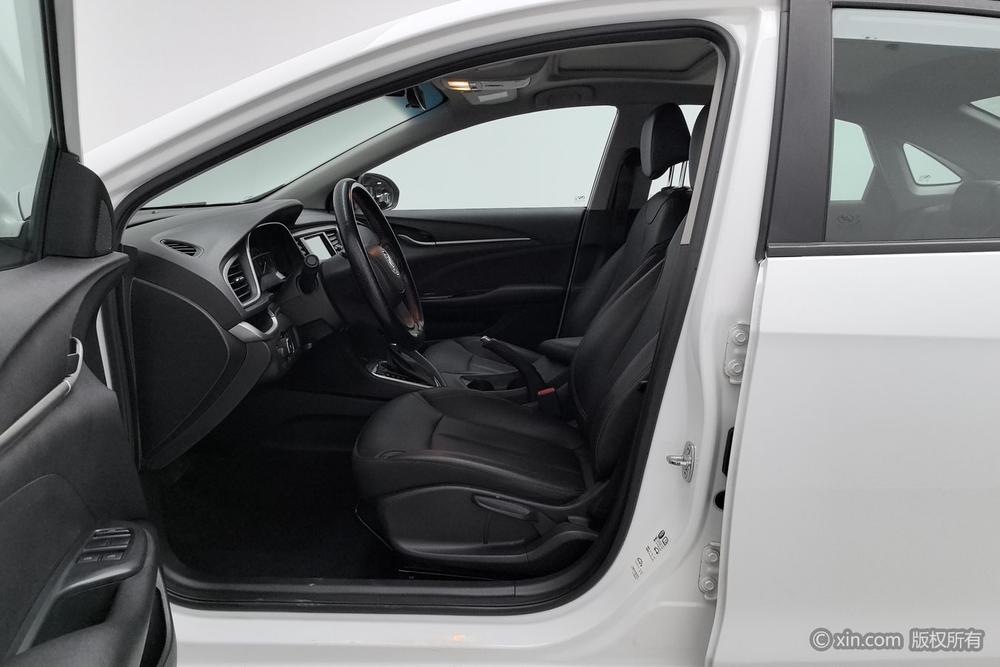 Buick Excelle 2021 1.3T Automatic Mild Hybrid Elite – фото 17