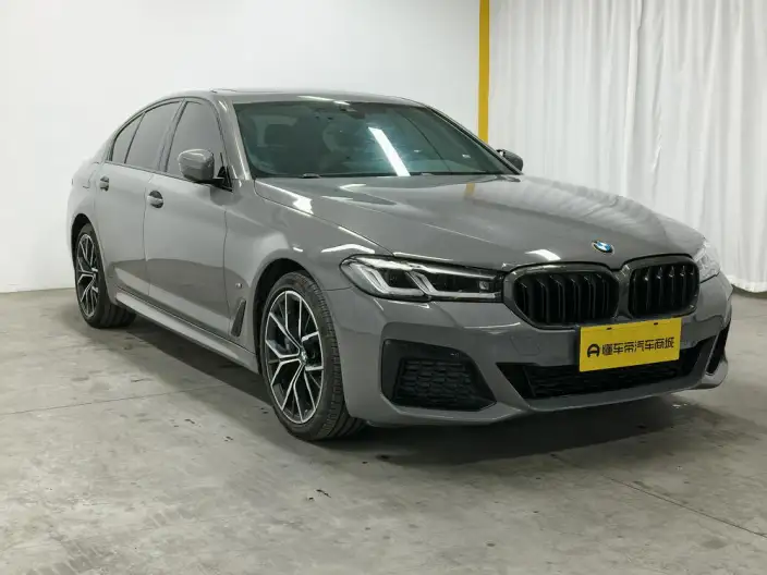 BMW 5 Series Imported 2022 Model Facelift 530i M Sports Set – фото 3