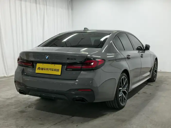 BMW 5 Series Imported 2022 Model Facelift 530i M Sports Set – фото 7