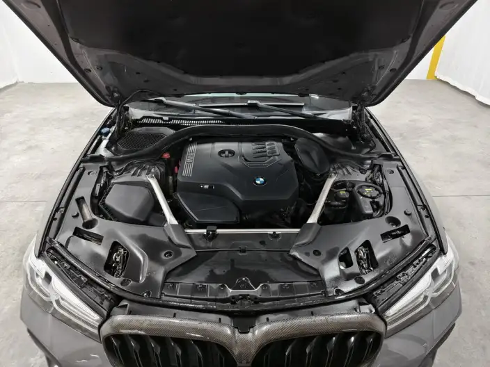 BMW 5 Series Imported 2022 Model Facelift 530i M Sports Set – фото 10