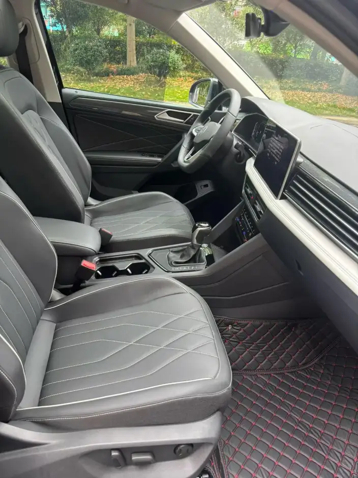 Volkswagen Tiguan L 2024 Model 330TSI 2WD R-Line Enjoy the version more – фото 9