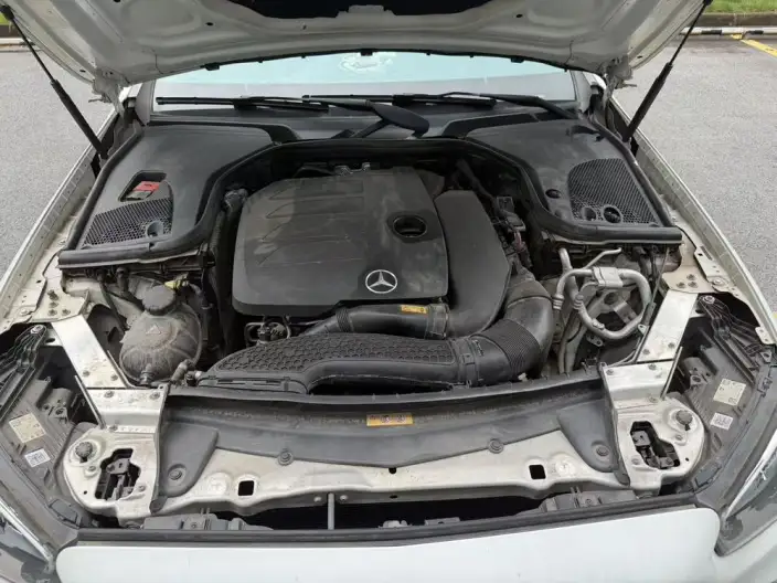 Mercedes-Benz E-Class Imported 2021 Model E 260 Coupe – фото 3
