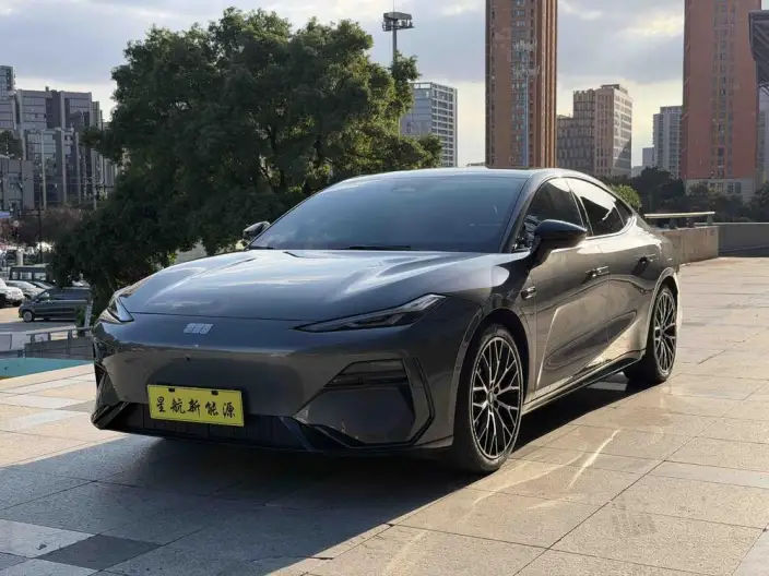 Geely Galaxy E8 2024 Model 620km Galaxy Performance version