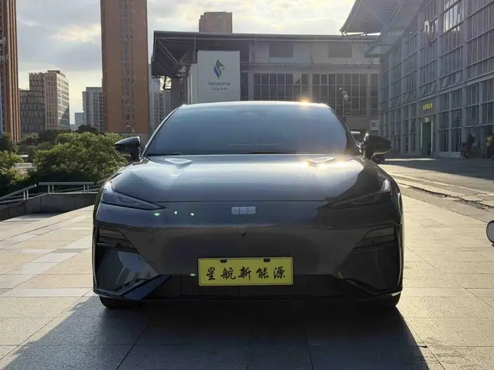 Geely Galaxy E8 2024 Model 620km Galaxy Performance version