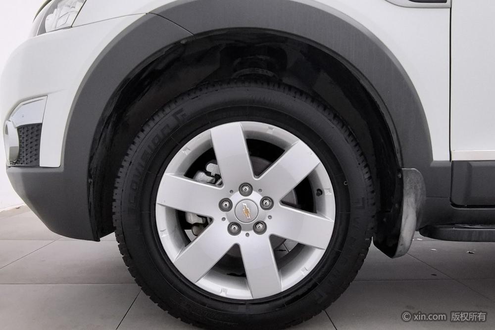 Chevrolet Captiva 2014 модификация 2.4L 2WD City Edition 7 seat – фото 9