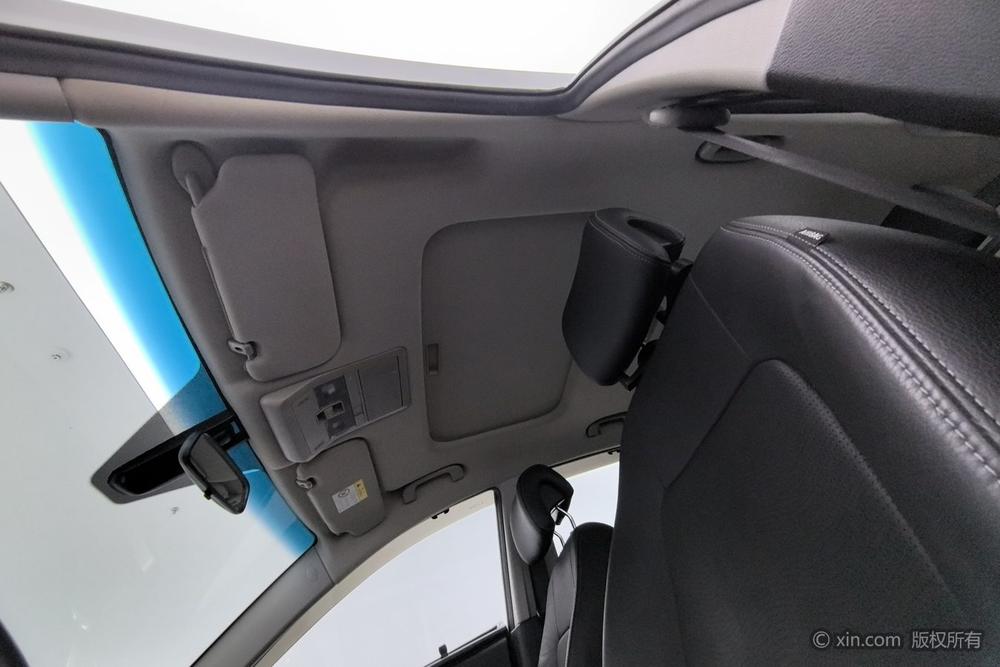 Chevrolet Captiva 2014 модификация 2.4L 2WD City Edition 7 seat – фото 21