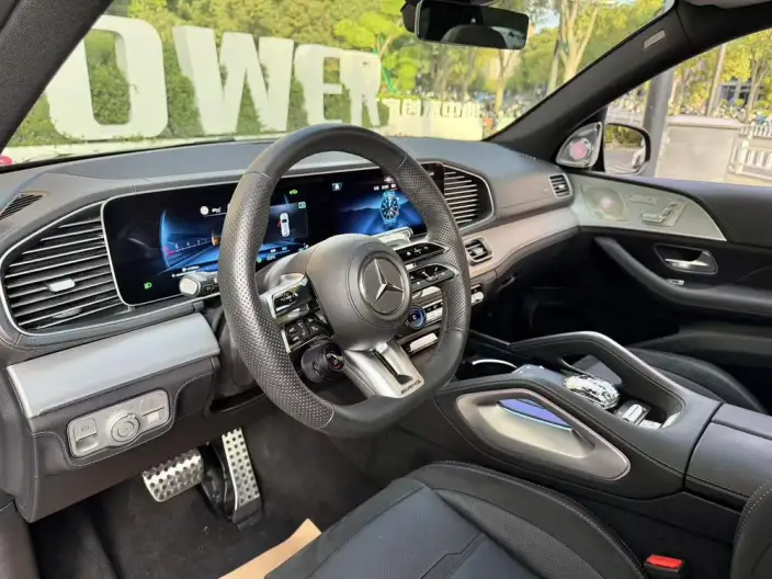 Mercedes-Benz GLE AMG 2024 Model AMG GLE 53 4MATIC+ – фото 9